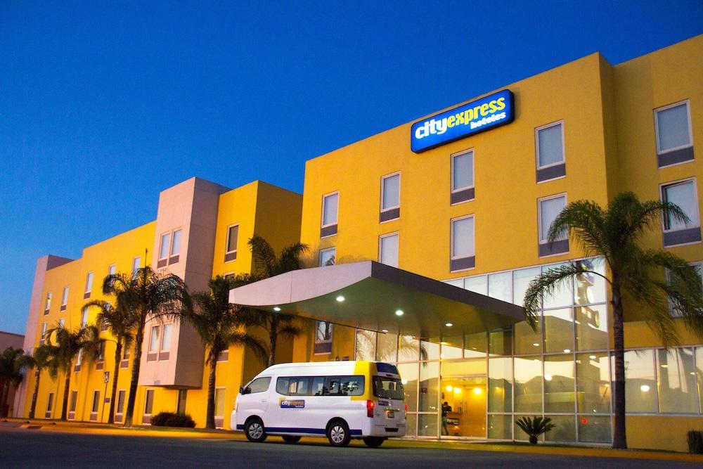 City Express By Marriott Tepoztlán المظهر الخارجي الصورة